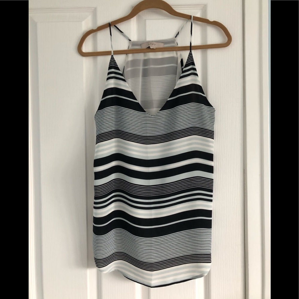 Loft sleeveless blouse